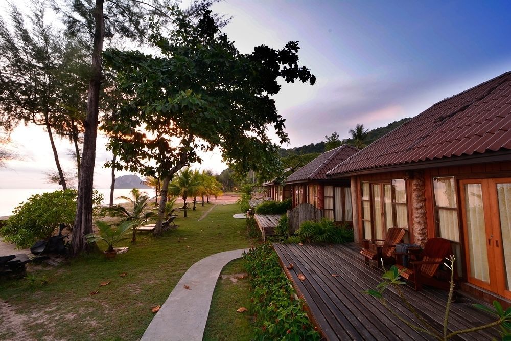Thiwson Beach Resort - Sha Extra Plus Ko Yao Yai Exterior photo